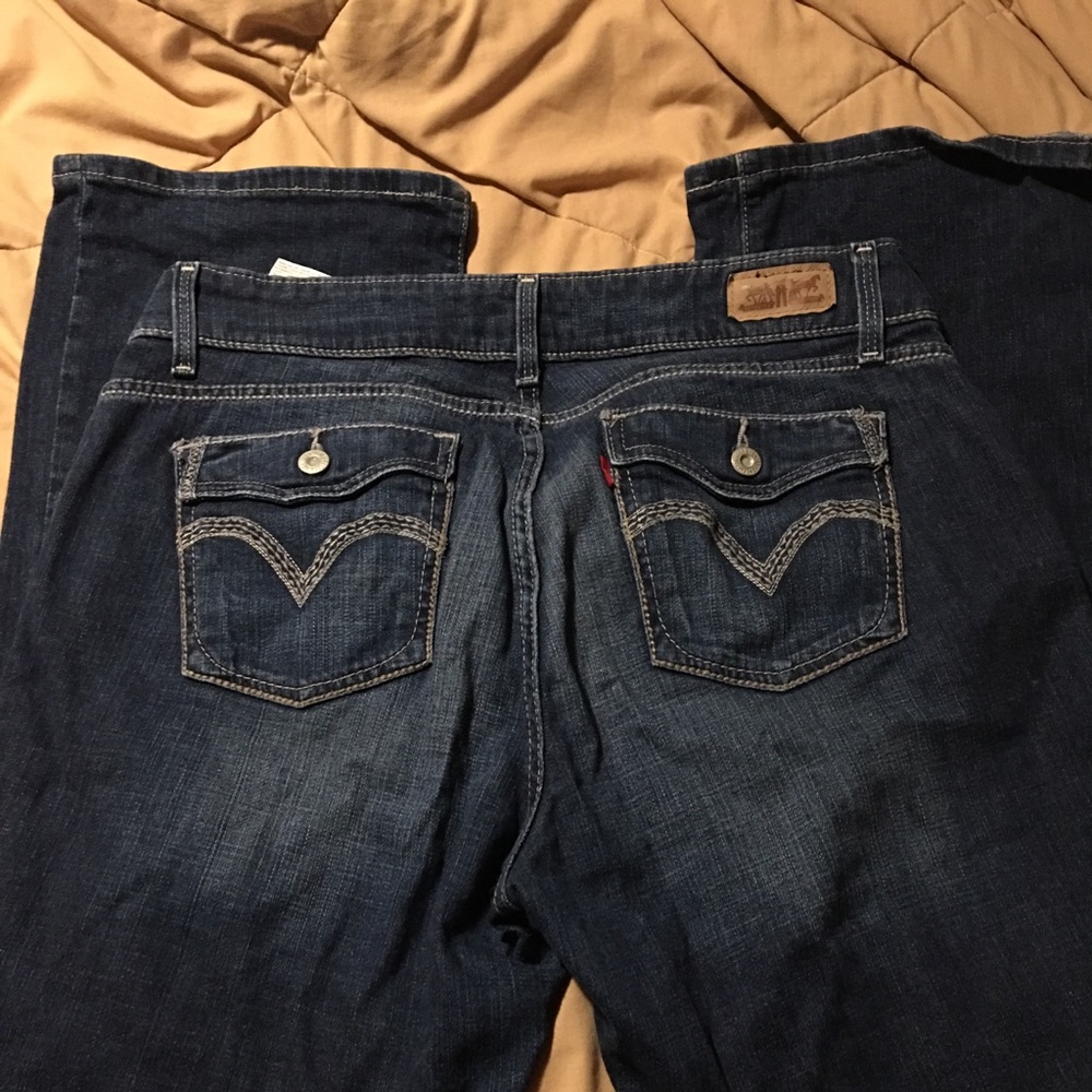Levi’s curvy size 14